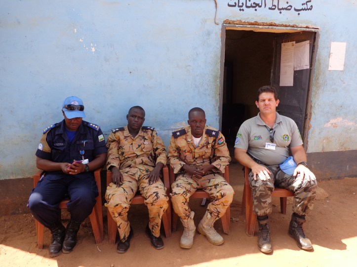 Companhia de Policia de Aweil 14-04-13 2