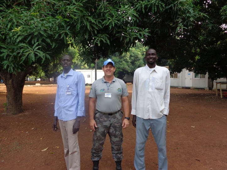 Interpretes locais do Arabe para o ingles Santino e Joseph